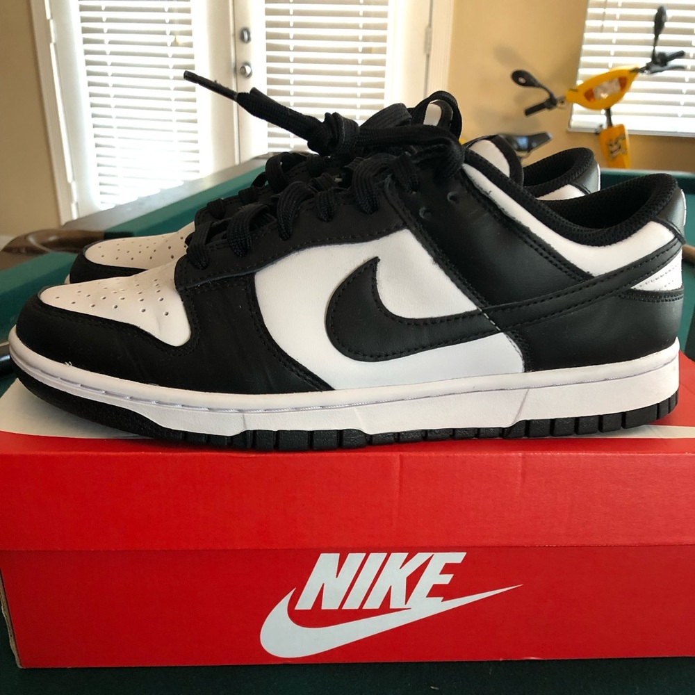 Nike Panda Dunk Low